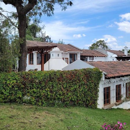 Amplia Casa Antigua Guatemala Con Pergola Y Jardin Villa Buitenkant foto